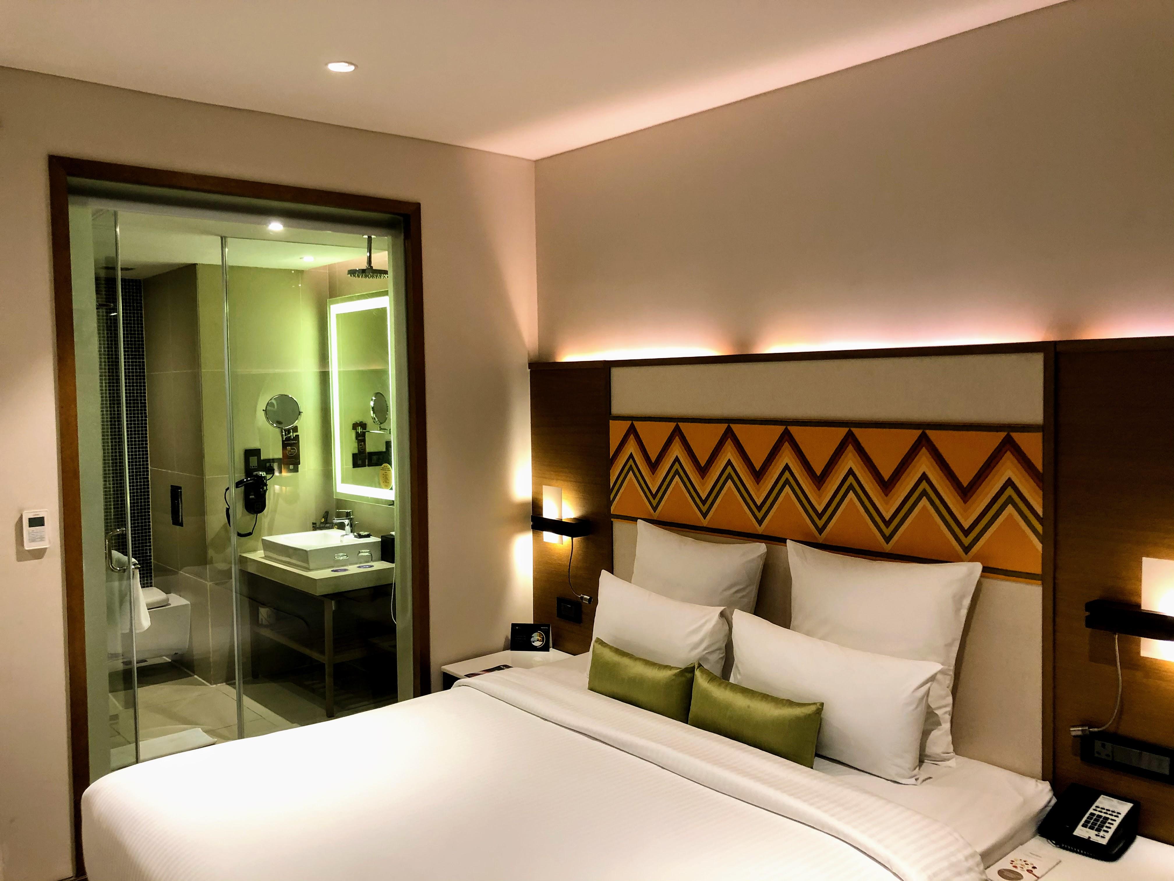 Novotel Guwahati Gs Road Экстерьер фото