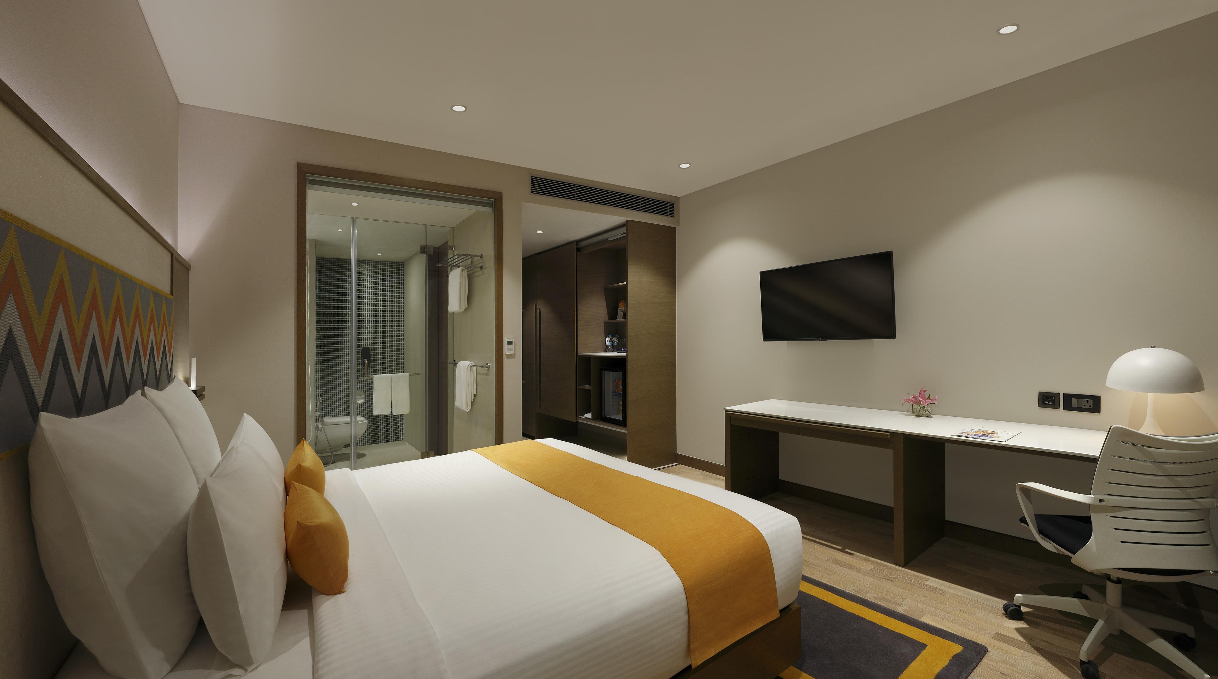 Novotel Guwahati Gs Road Экстерьер фото