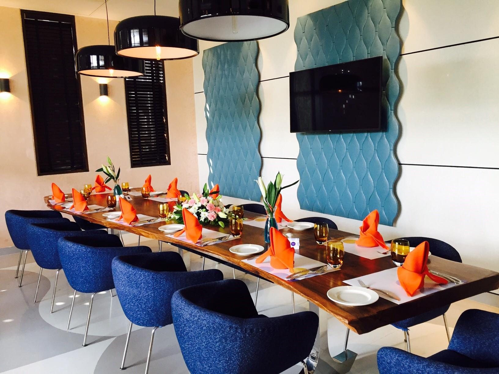 Novotel Guwahati Gs Road Экстерьер фото