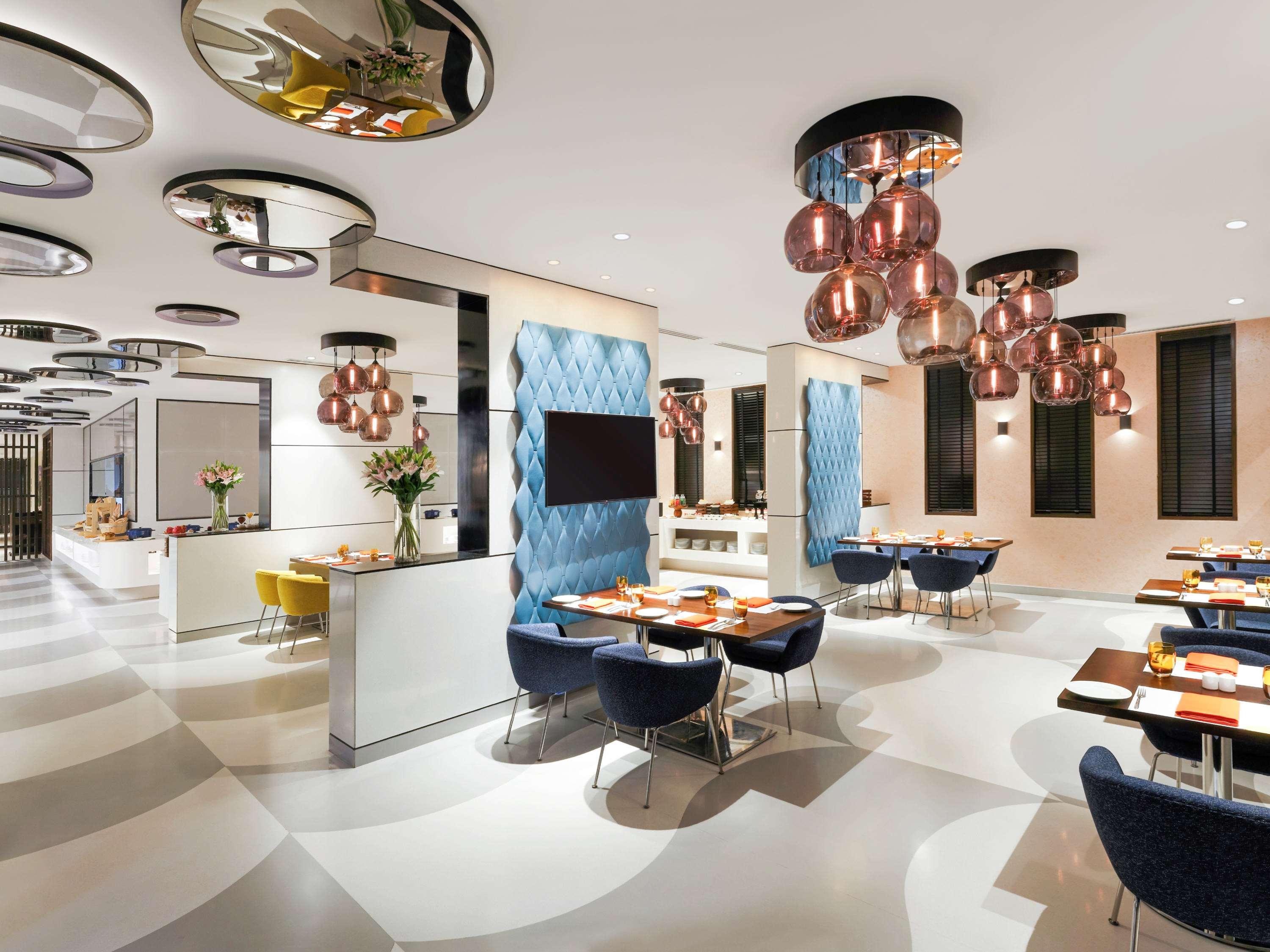 Novotel Guwahati Gs Road Экстерьер фото