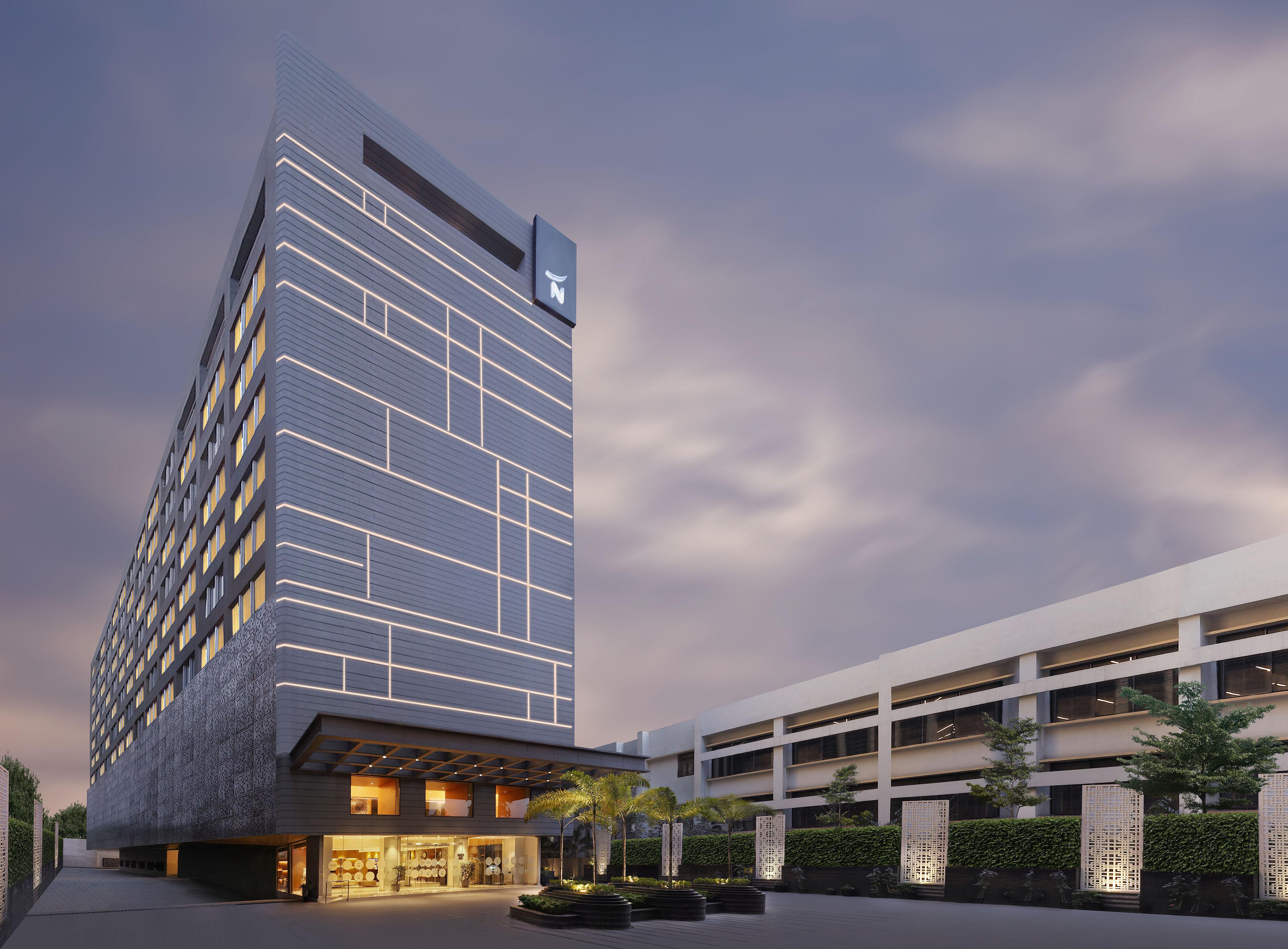 Novotel Guwahati Gs Road Экстерьер фото