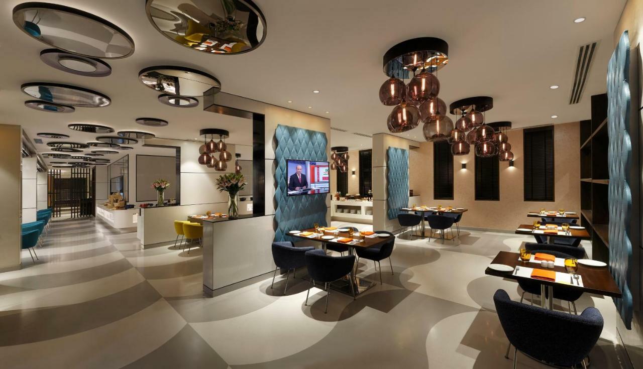 Novotel Guwahati Gs Road Экстерьер фото